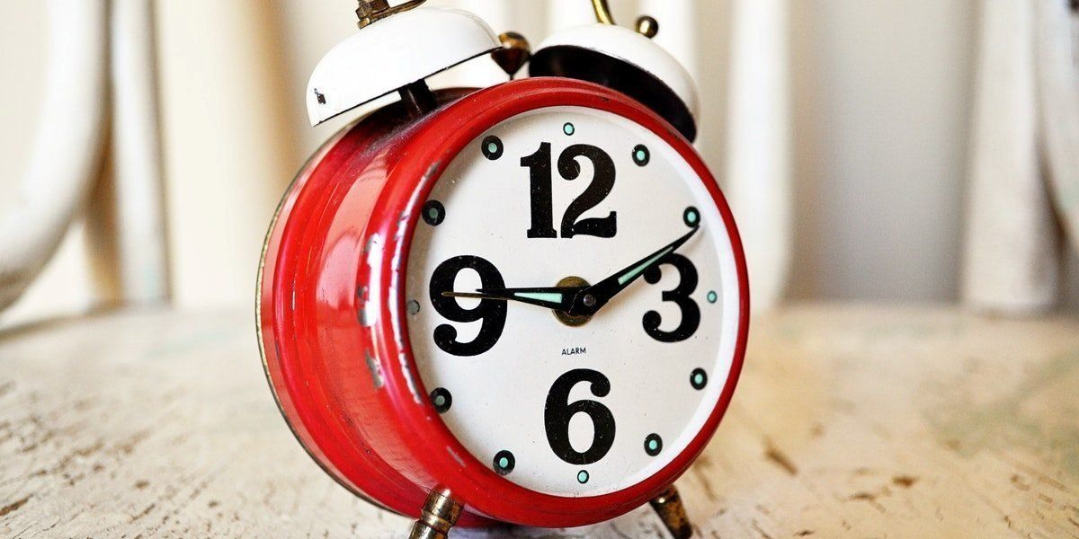 Het verschil tussen 'Uhr' en 'Stunde'